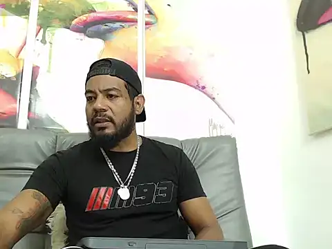 BladeFoxxx1 online show from November 15, 2:30 pm