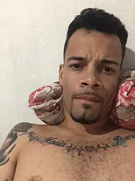HenriquePhn online show from June 3, 12:45 am