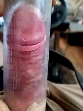 Tomassasdss online show from February 26, 3:13 pm