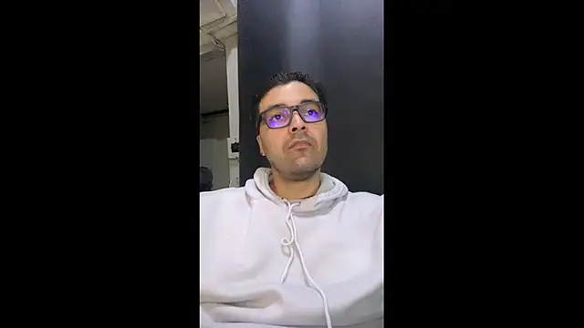 Freakydrag online show from November 19, 4:23 am