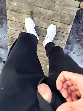 evi42 online show from March 22, 3:39 pm