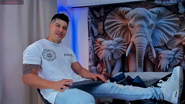 Lukas Green online show from September 14, 7:49 pm