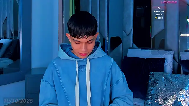 Sebax Young online show from October 10, 4:28 am