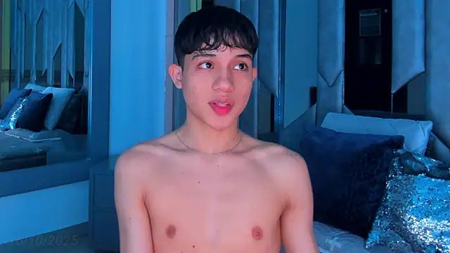 Sebax Young online show from October 16, 8:17 pm