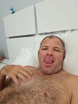 cubanitofeliz40 online show from March 2, 12:34 pm