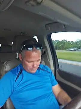 cubanitofeliz40 online show from July 6, 7:49 pm