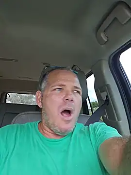 cubanitofeliz40 online show from July 1, 8:42 pm
