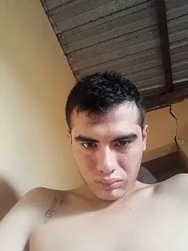 Ortiz3404 online show from December 3, 4:46 pm