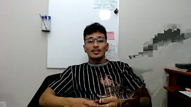 tanjir020 online show from February 12, 8:09 am