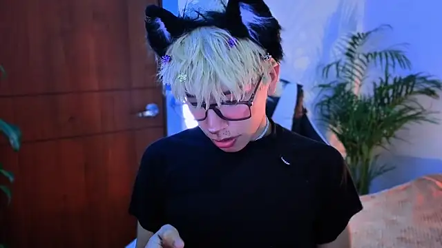 taichi bluy online show from October 25, 6:59 am