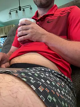 cougarlover777 online show from June 15, 2:42 pm
