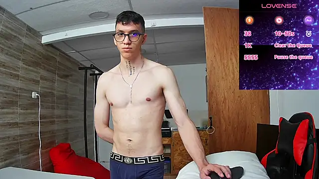 angelicious  online show from November 5, 1:35 pm