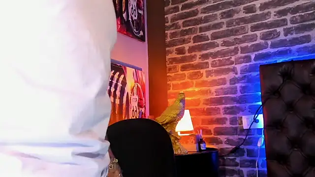 VinzenzRizzo online show from March 10, 4:18 am