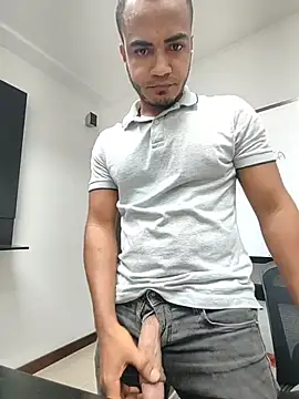 SanChacal5694 online show from February 20, 10:33 pm