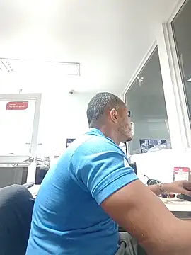 SanChacal5694 online show from March 30, 10:11 pm