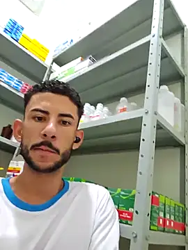 Saraiva2002 online show from September 18, 1:13 pm