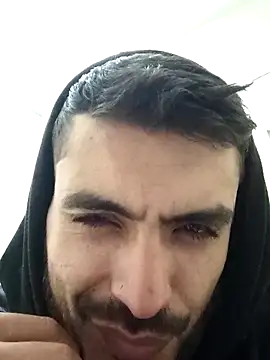 malek xarx  online show from April 29, 3:33 am