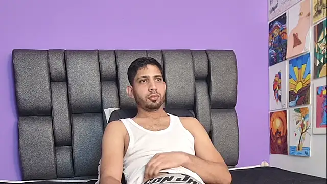 ashtoncooperr online show from September 19, 7:57 pm