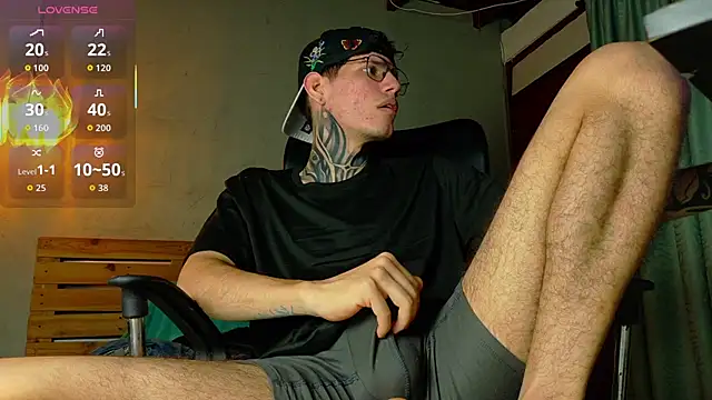 david huge online show from April 2, 3:04 am