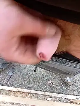 Kubous online show from February 24, 10:49 am