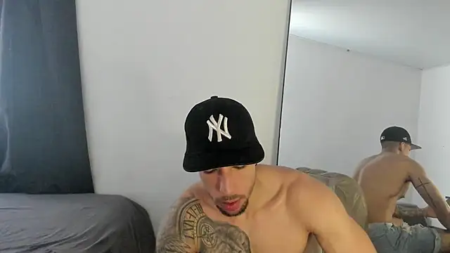 ThiagoLugo online show from January 13, 5:17 pm