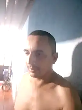 miroqui143 online show from January 13, 10:14 pm