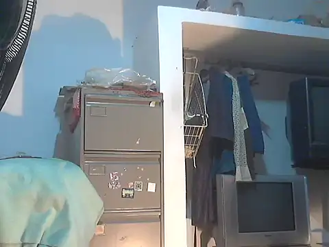 alej90 online show from April 1, 5:20 am