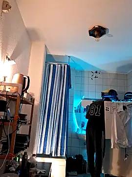 a7ex online show from December 19, 11:35 pm