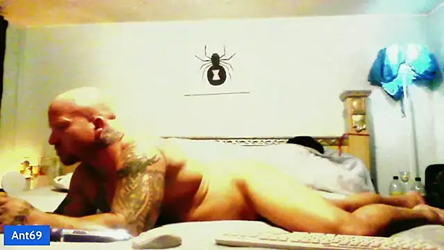 AntMeich6969 online show from October 6, 2:05 am