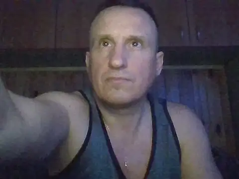 Maksymilian1 online show from December 1, 7:17 pm