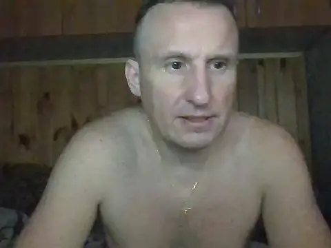 Maksymilian1 online show from December 16, 8:05 pm