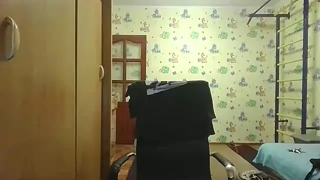 chiraq1945 online show from September 25, 9:02 pm