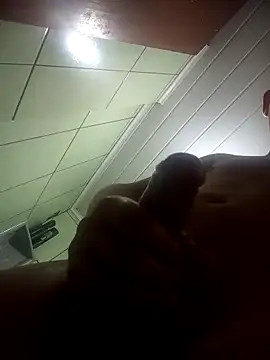 Henriquepauzao10 online show from April 25, 7:22 pm