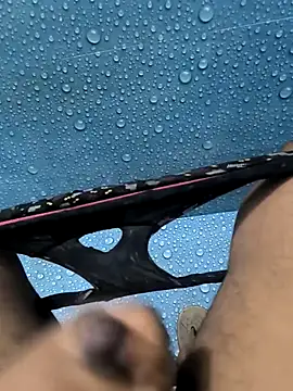 Snapshot of buntyk199 chatting on October 7, 3:21 am buntyk199 online show from October 7, 3:21 am