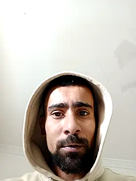 SlipperyEssay online show from March 30, 12:39 pm