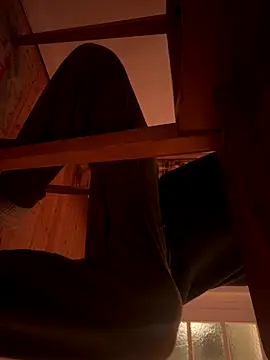 wilhelm98 online show from November 10, 4:45 pm