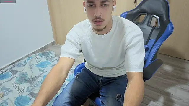 orionblaze69  online show from March 9, 5:45 am