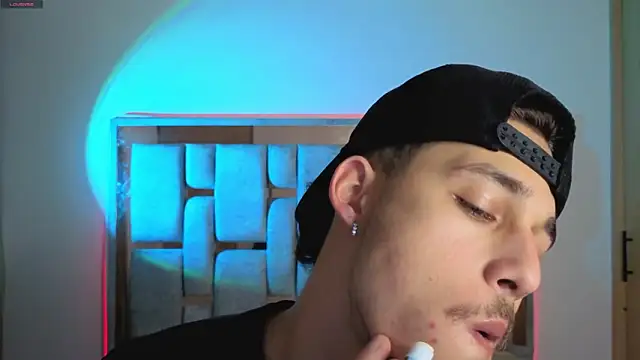 orionblaze69  online show from February 10, 7:02 am