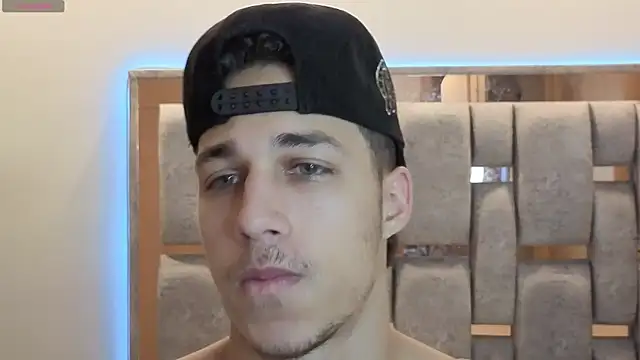 orionblaze69  online show from April 2, 2:42 am