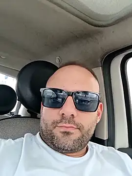 cazzoduroduro26 online show from September 28, 3:43 pm