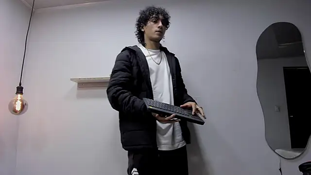 JackesTaylor online show from November 2, 5:01 am