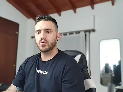 xfeegoox online show from September 18, 10:01 pm