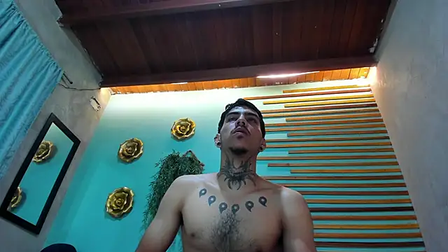 Snapshot of jharol_cardonaa chatting on September 30, 1:25 pm jharol cardonaa online show from September 30, 1:25 pm
