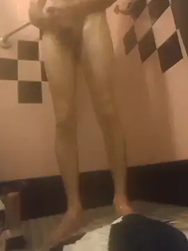 straightozgoesdwn online show from November 6, 1:03 pm