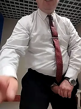 BigCristh79 online show from January 7, 1:10 am