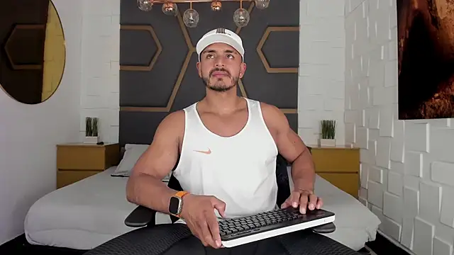 magnusclark online show from September 15, 6:20 pm