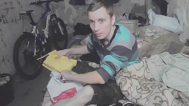 makarov1993 online show from October 18, 11:15 am