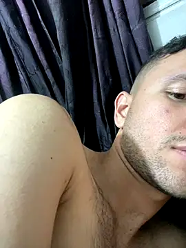 Michaell Spinelly online show from November 7, 9:07 pm