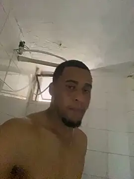 Snapshot of freedmar chatting on October 28, 12:18 pm freedmar online show from October 28, 12:18 pm