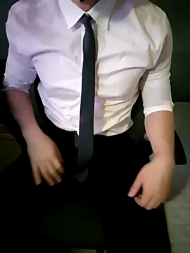 111owo111 online show from July 8, 1:26 pm